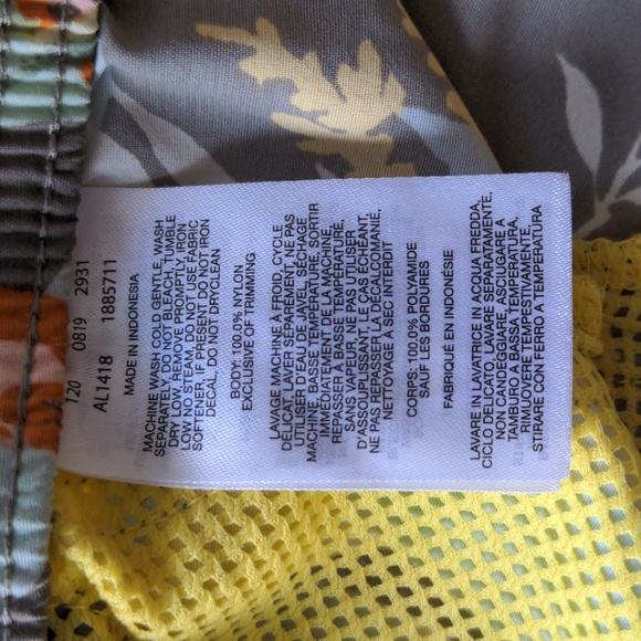 Columbia Floral Shorts Size L - Picture 4 of 5